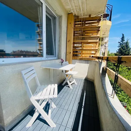 1 Bedroom Ap Seaview Peace And Quiet Lägenhet *