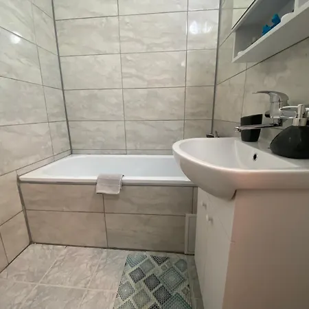 1 Bedroom Ap Seaview Peace And Quiet Apartment *